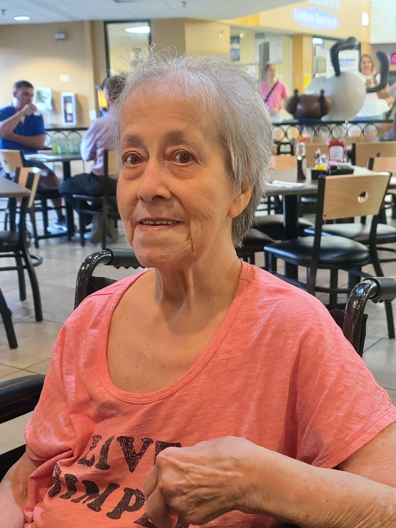 Obituario de Yvonne Mary McDonald