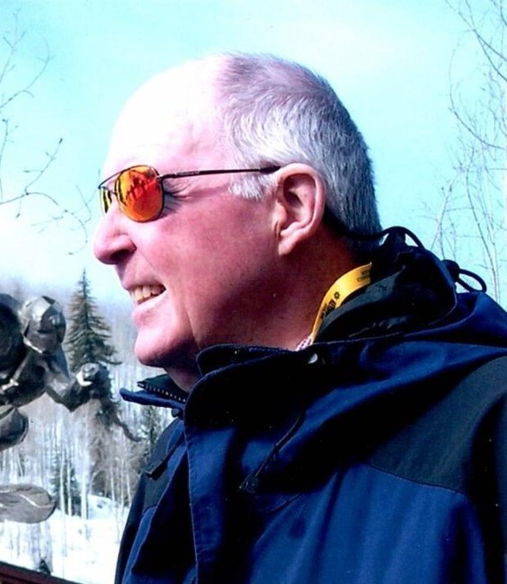 Avis de décès de William Lynn Perry