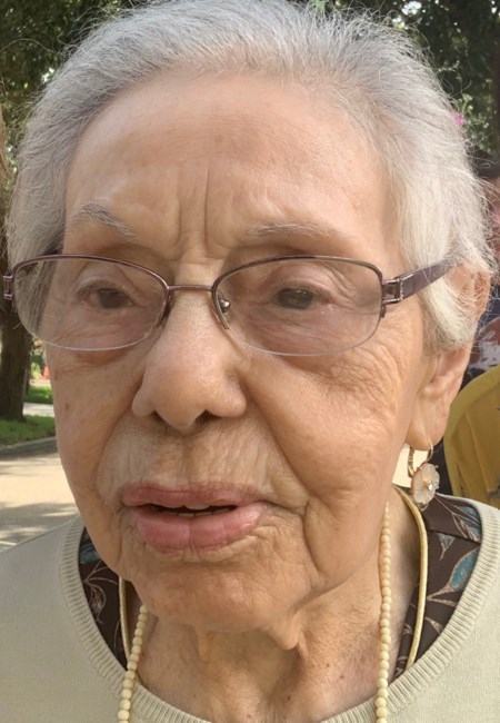 Obituary of Buenaventura "Lula" Flores