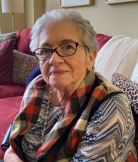 Obituary of Muriel Louise Lynn