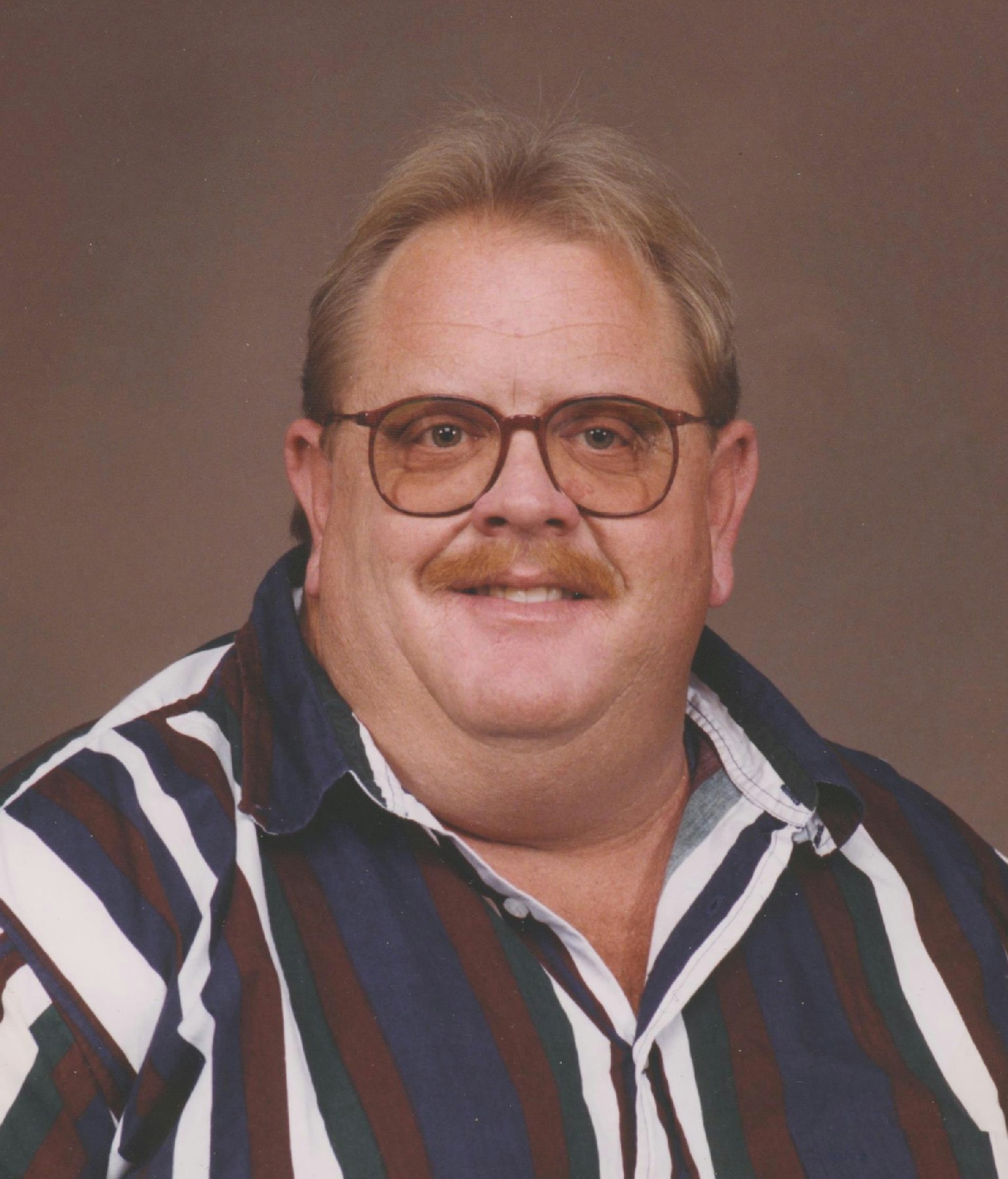 Mcguire Davies Obituaries Monmouth Illinois - zemr741