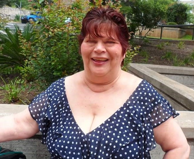 Obituary of Linda Dianne Worth DeLeon