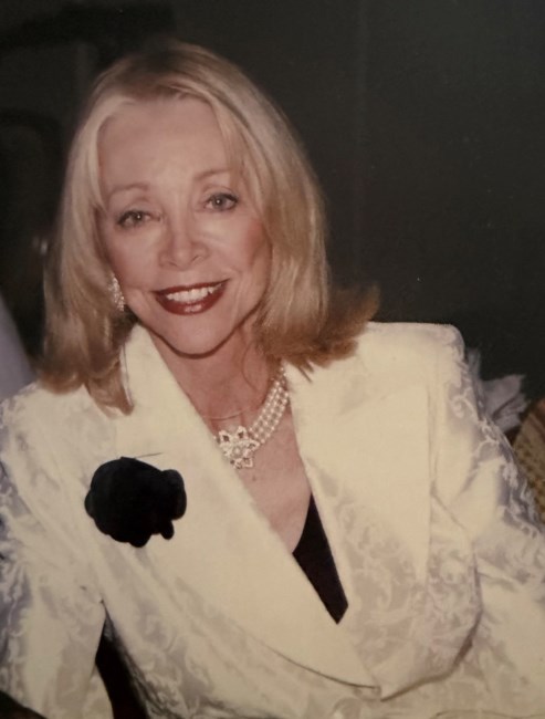 Obituary of Arletta Nelle Tronstein