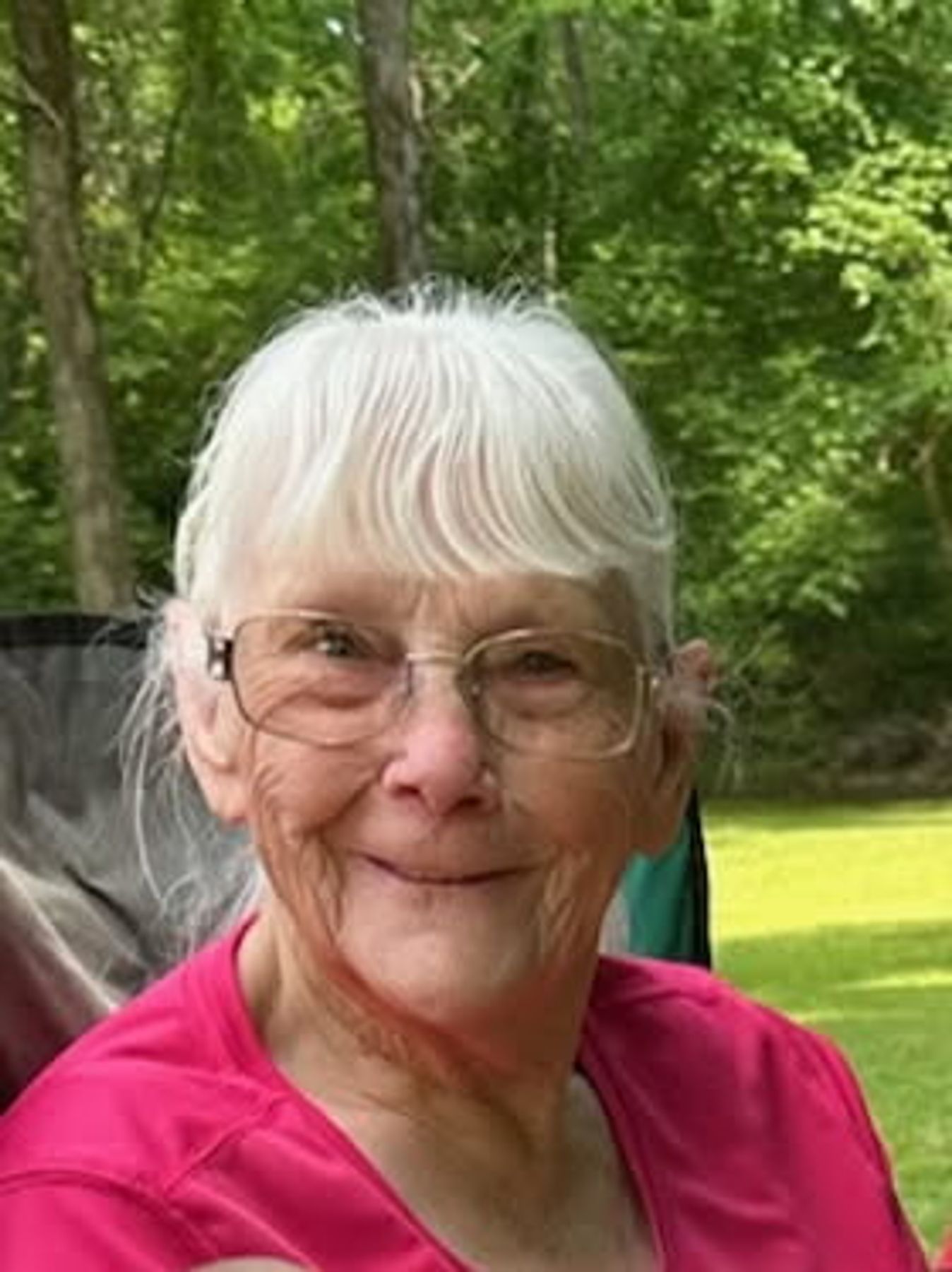 Avis de décès de Julia Beverly Wood Farr