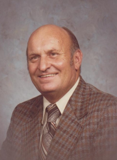 Obituary of Roger "Barney" Barnebey