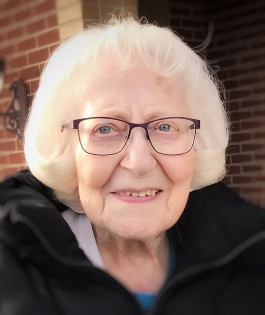 Obituary of Lillian Levine