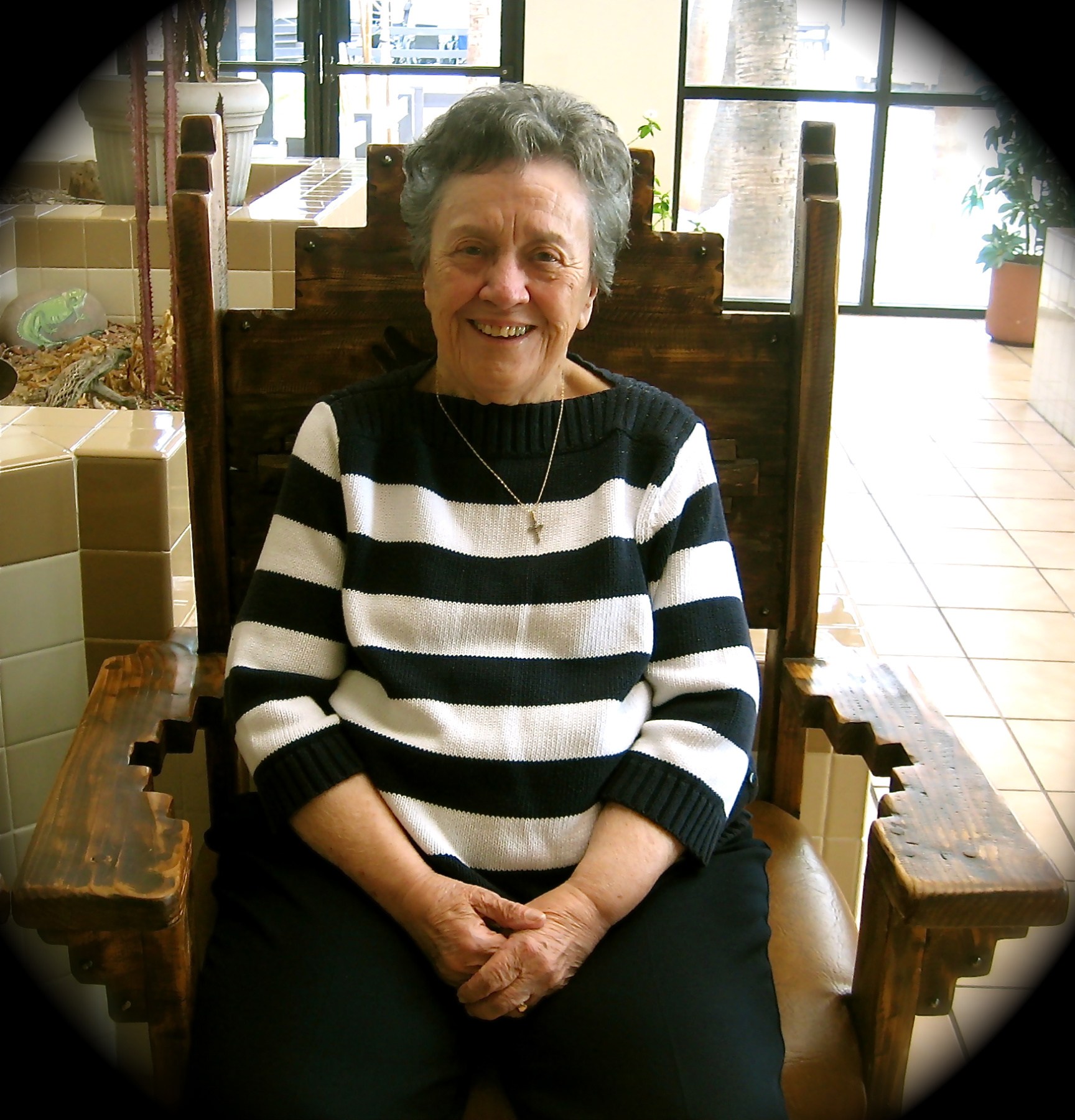 Obituary of Julia Mae Touvell