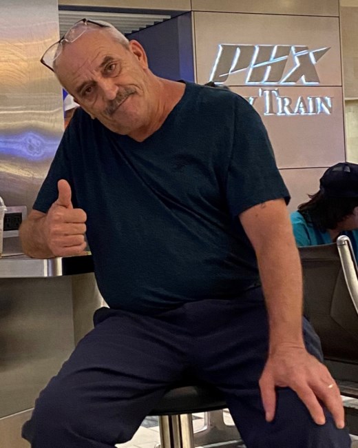 Obituary of Charlton David Whitten