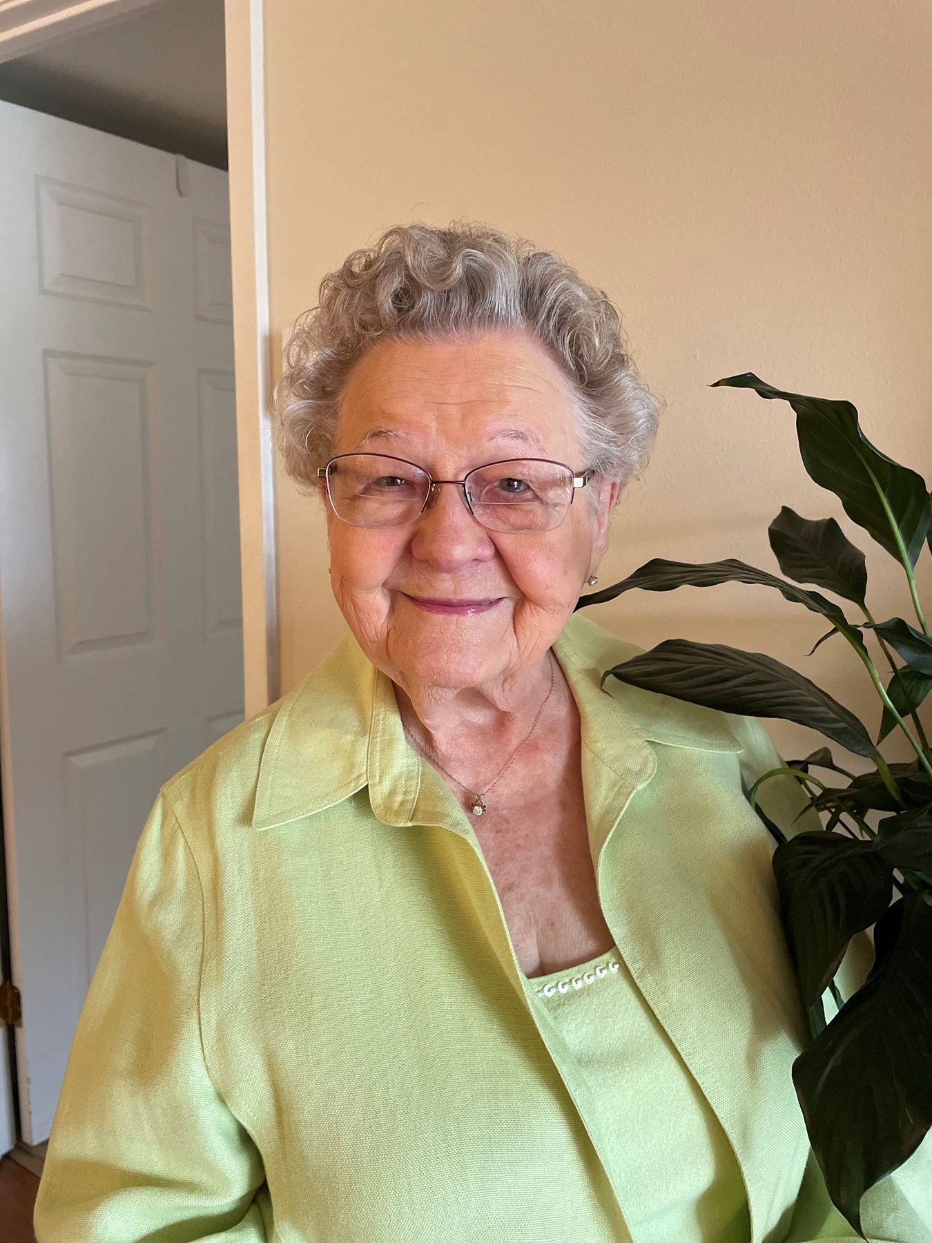 Obituary of Ellen Smith Fox