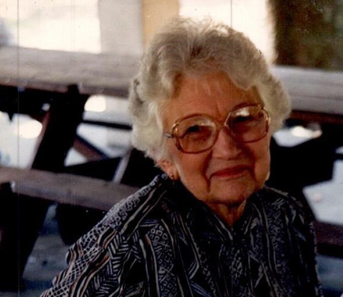 Obituary of Lucille McNeil Robertson