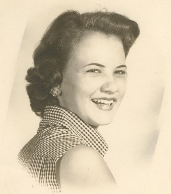 Obituary of Gloria L Smith