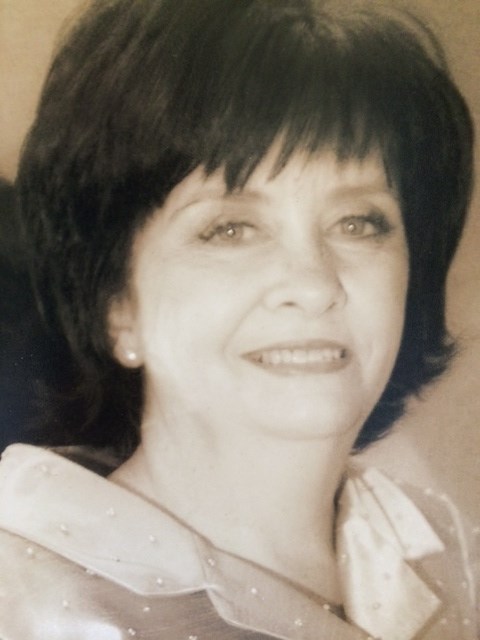 Obituario de Linda Kay McCarthy Ellis