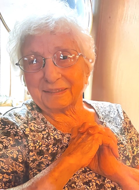 Obituario de Inez Irene Laird