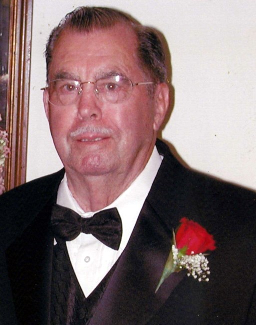 Obituary of Robert Hutchison Carfrae Jr.