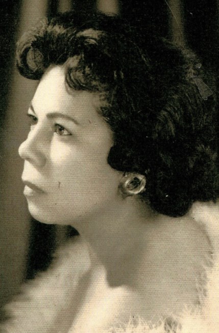 Obituary of Maria Elena Israel