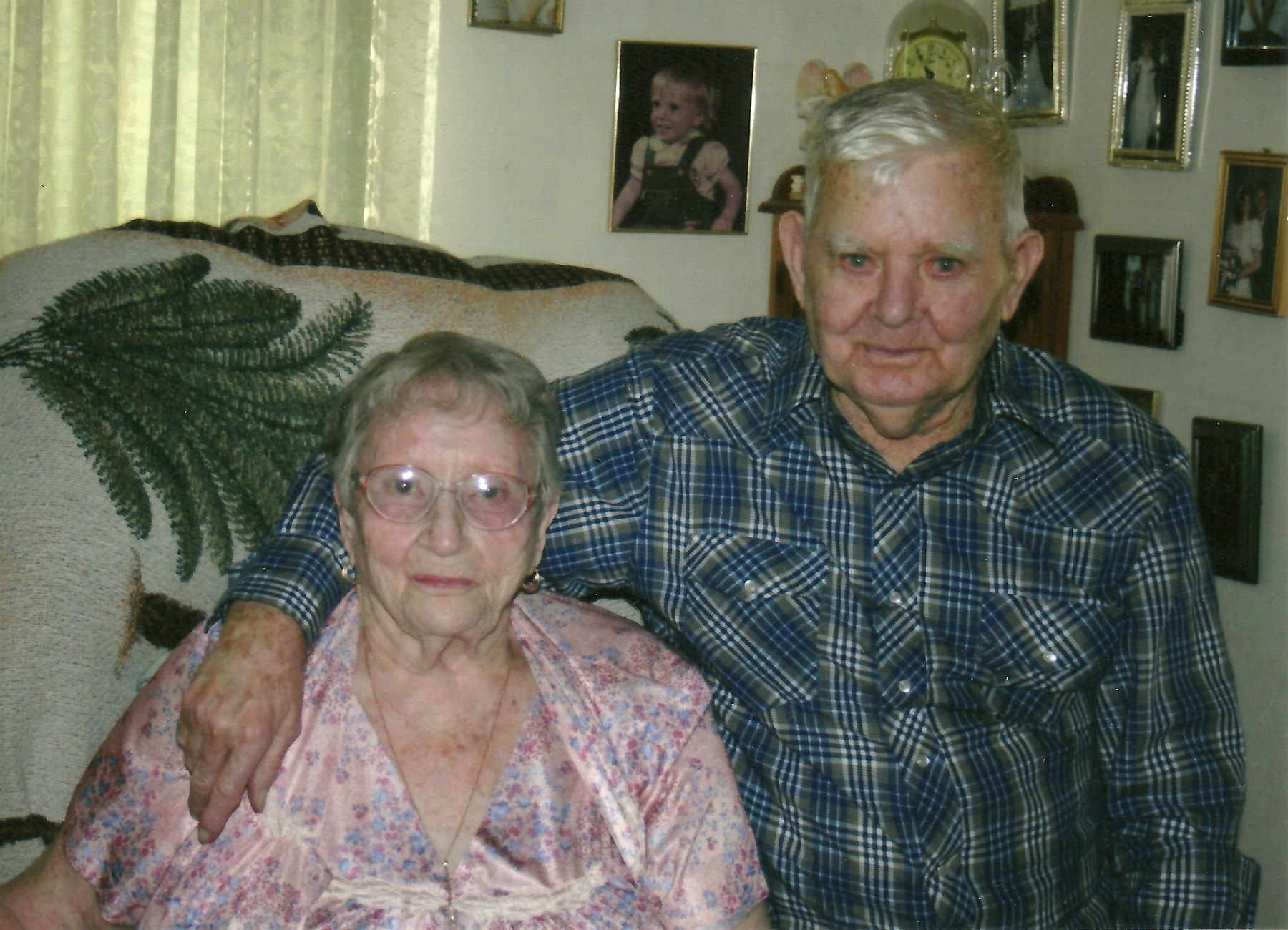 Obituary of Lois Priscilla Thompson