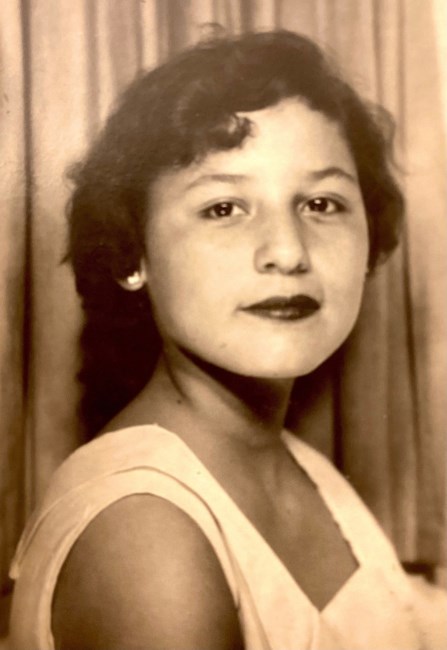 Obituary of Antonia Flores