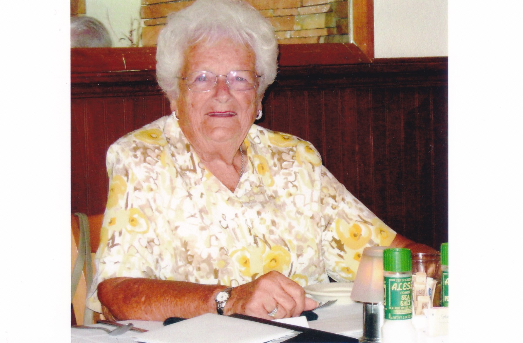 Obituary of Dorothy V. McLaughlin