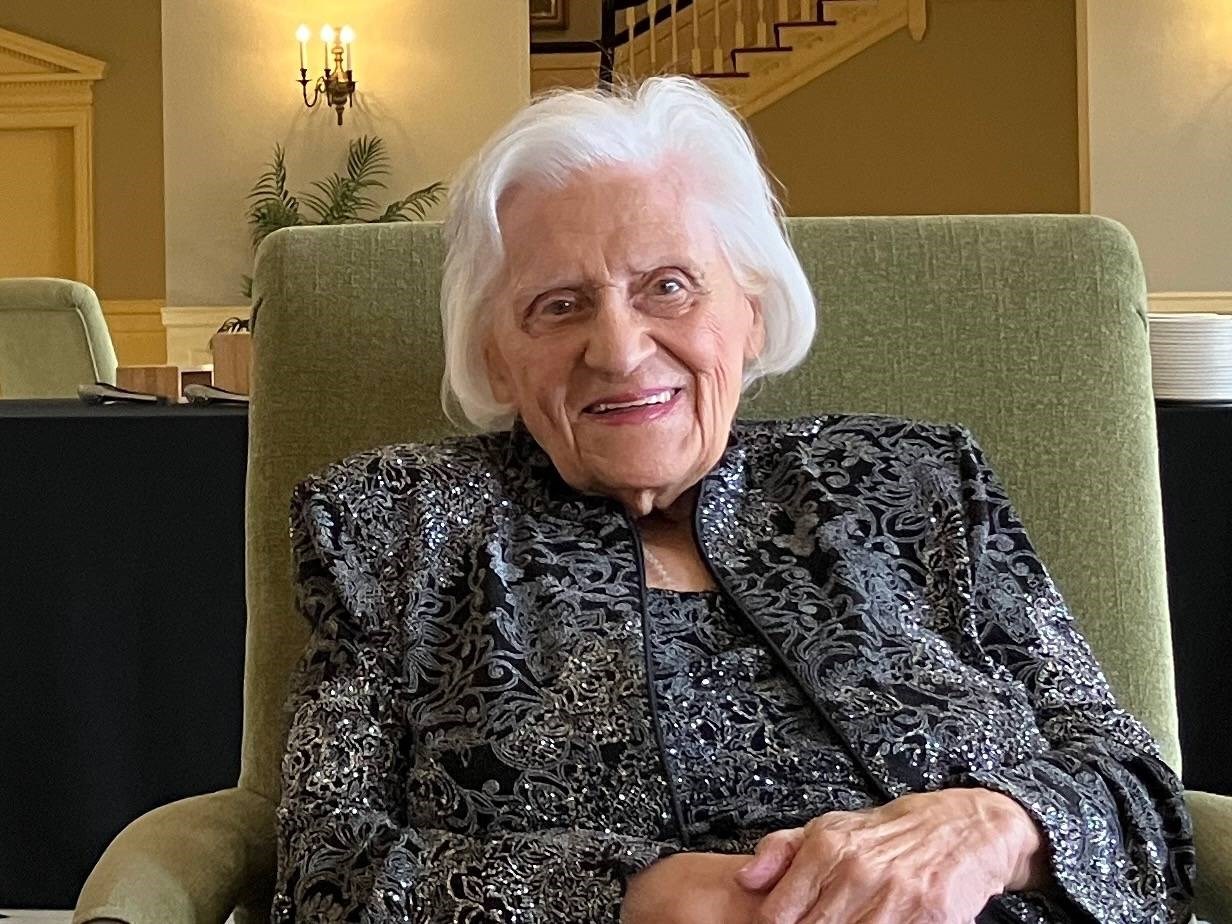 Obituary of Eileen Rose Hyduk