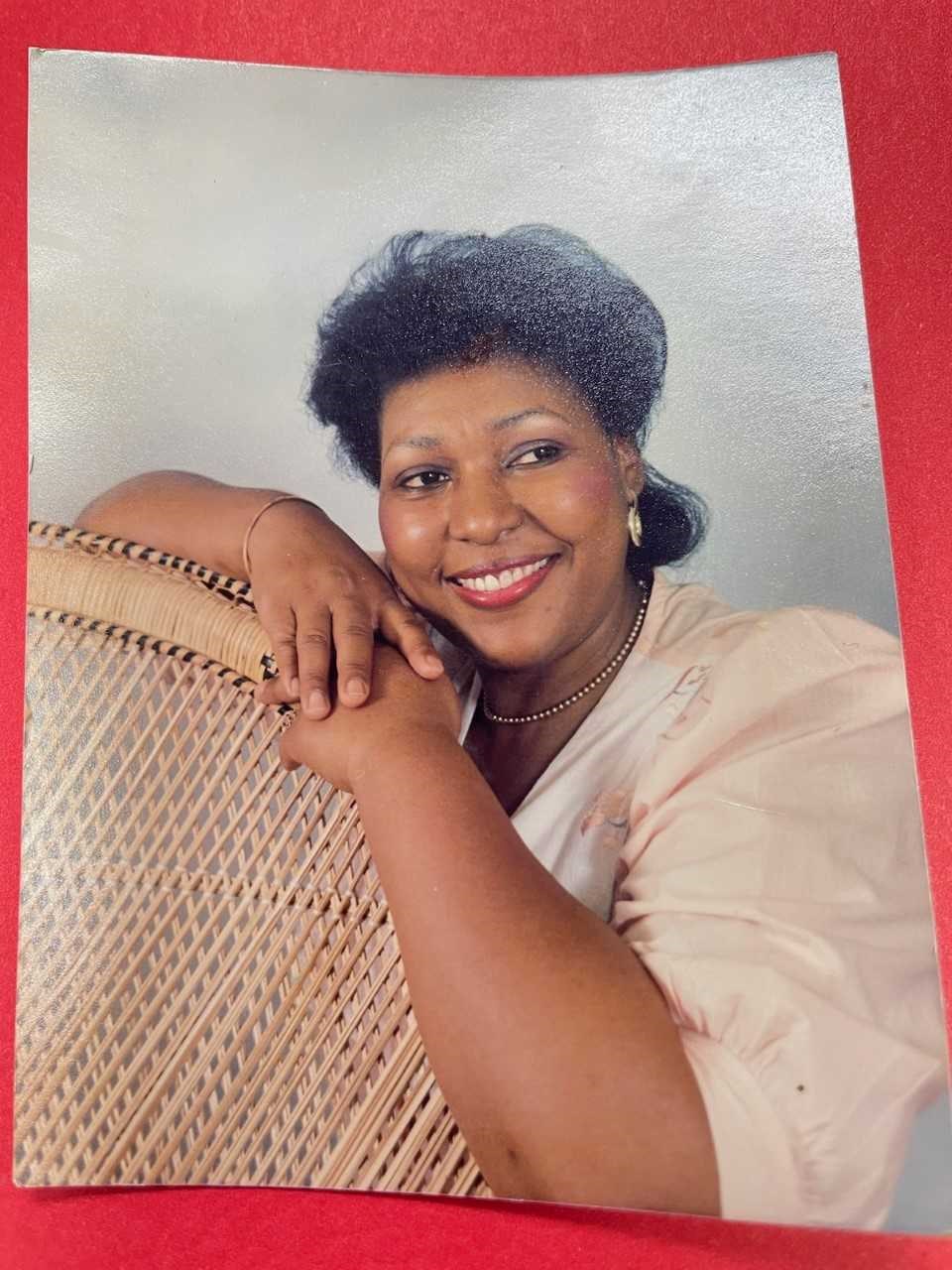 Obituario de Annie Marie Wesley