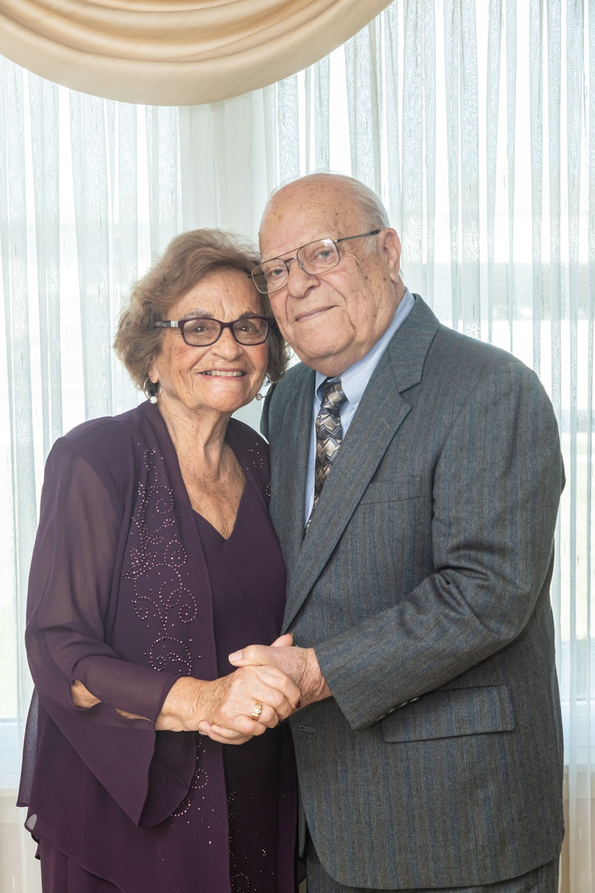 Avis de décès de Gus C. Liogas