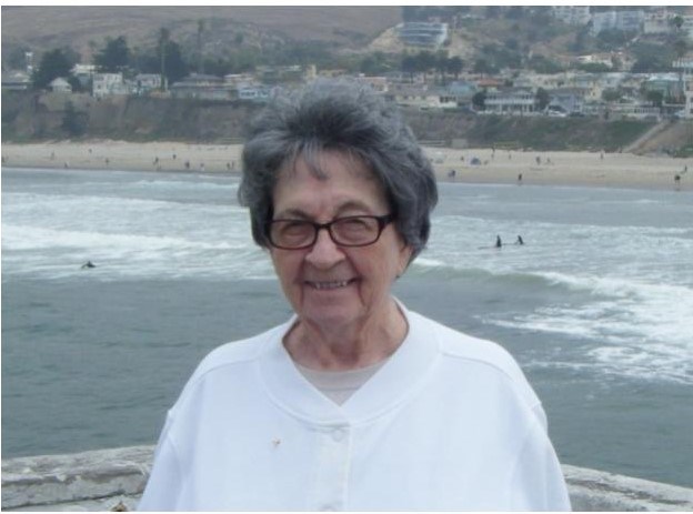 Obituary of Dorothy Pearl Clayton