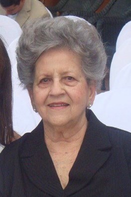 Obituary of Hilda Roca De Fernandez