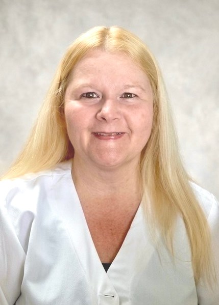 Obituary of Vivian Theresa Lapeyrouse Deffes