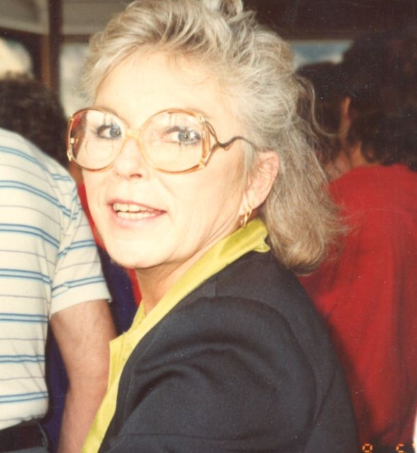 Obituary of Joan Irene De La Lama