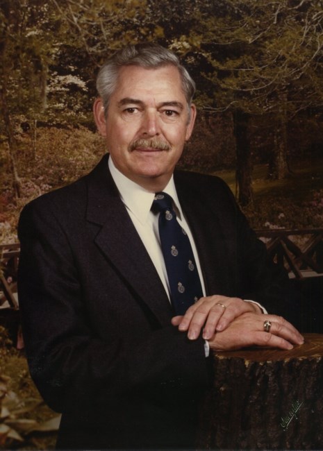 Obituary of Edmund Power Moore Jr.