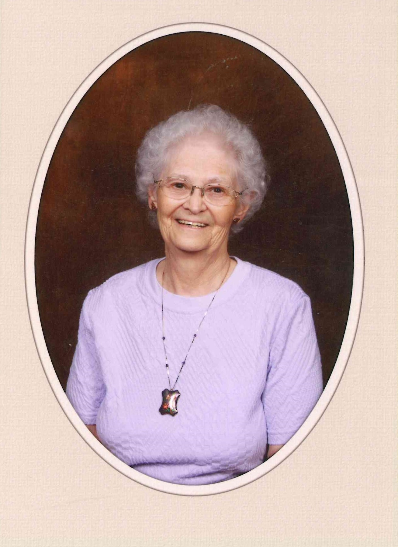 Obituary of R. Eileen Davis