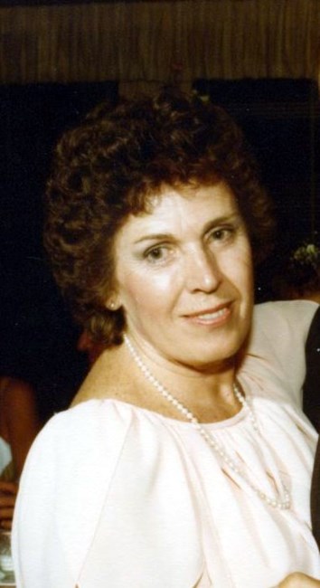 Obituario de Dorothy E. Moreland