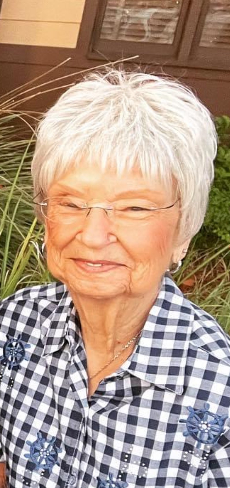 Obituary of Frances W Leasure