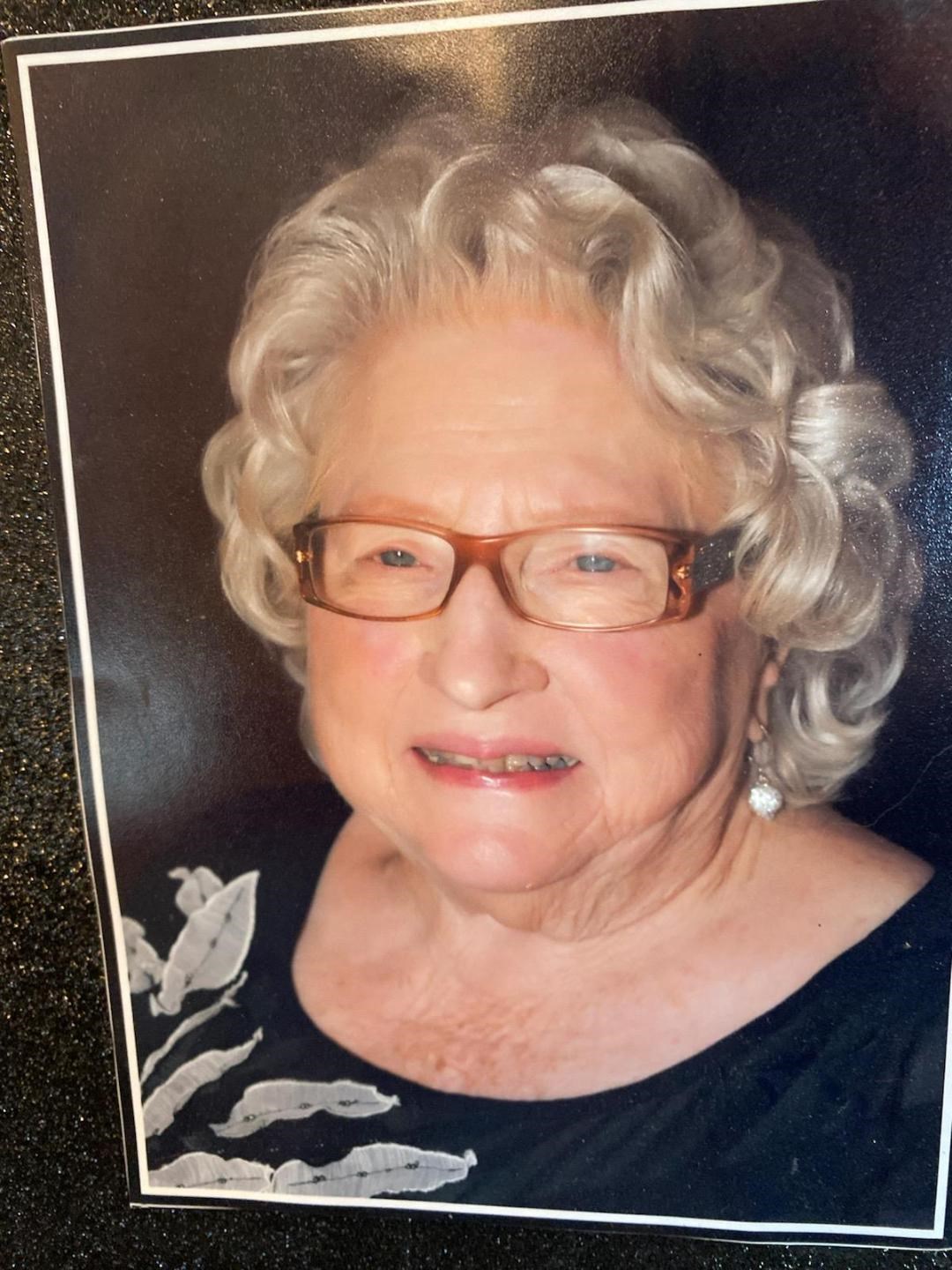 Avis de décès de Betty Harrison Fueyo