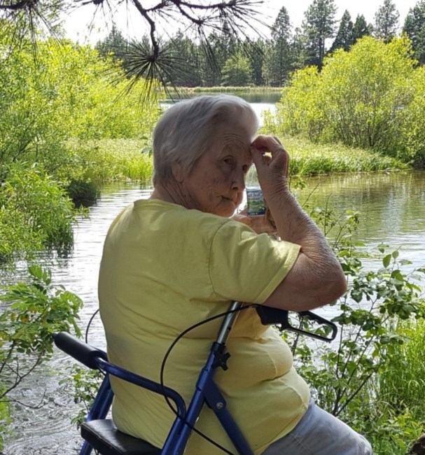 Obituary of Winona Marie Reeves-Van Asten