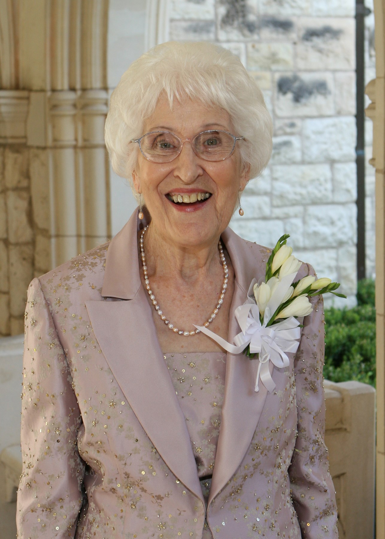 Obituary of Bernice Schmidt Pressler