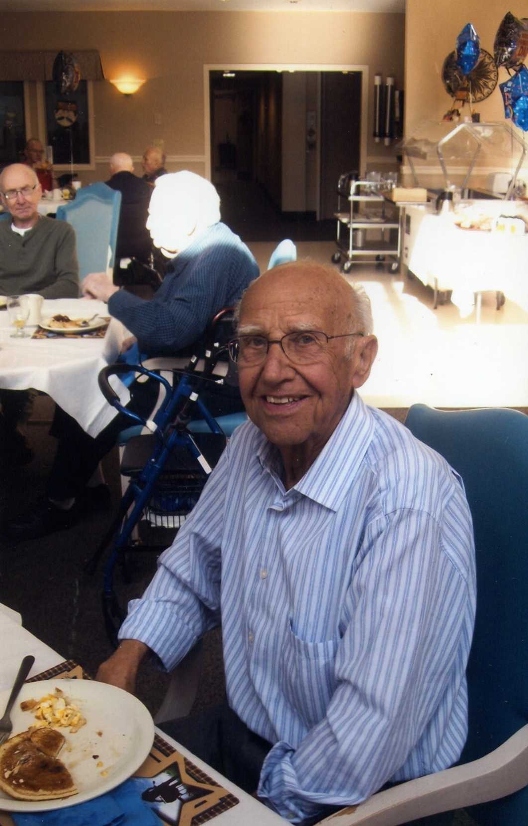 Obituary of Pastor Ralph G. Thomas