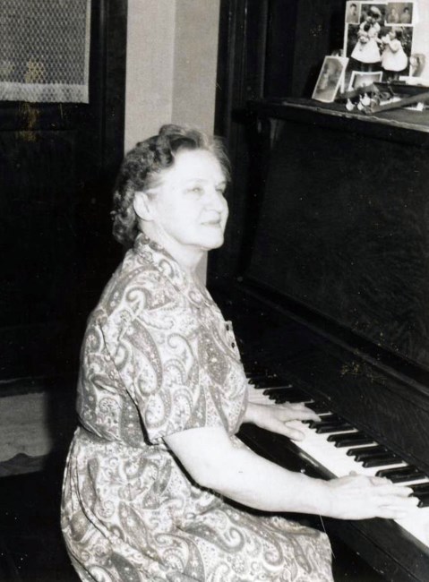 Obituary of Minnie Mary Tauscher Sellards