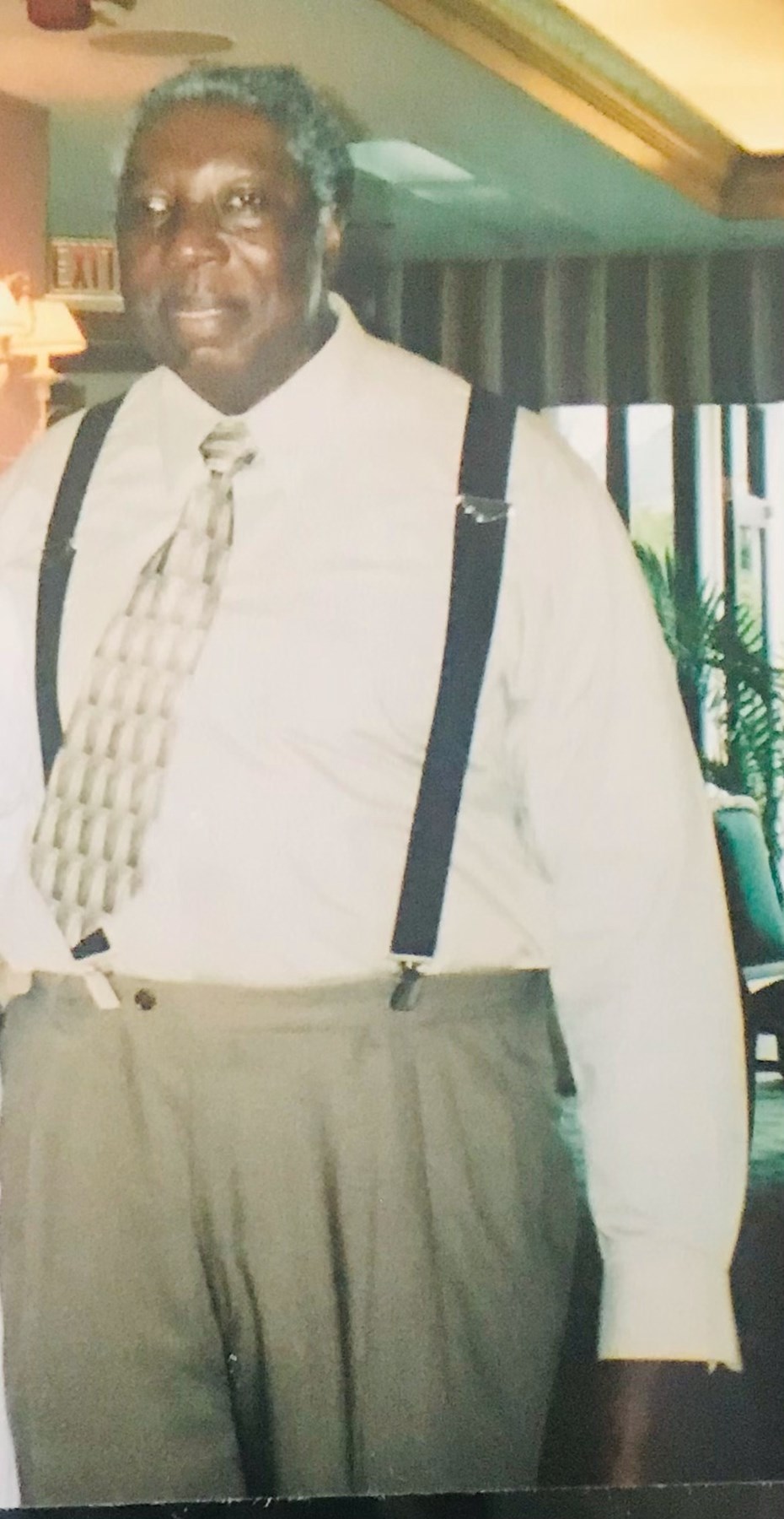 Obituary of Mr. Earl L Barron