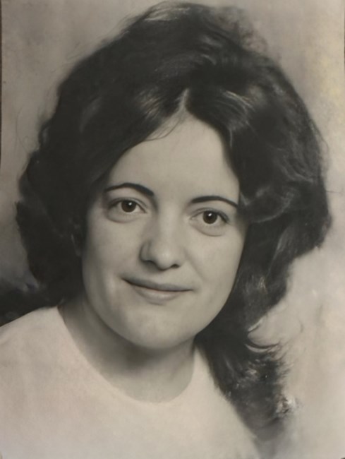 Obituary of Maria De Fatima Flores