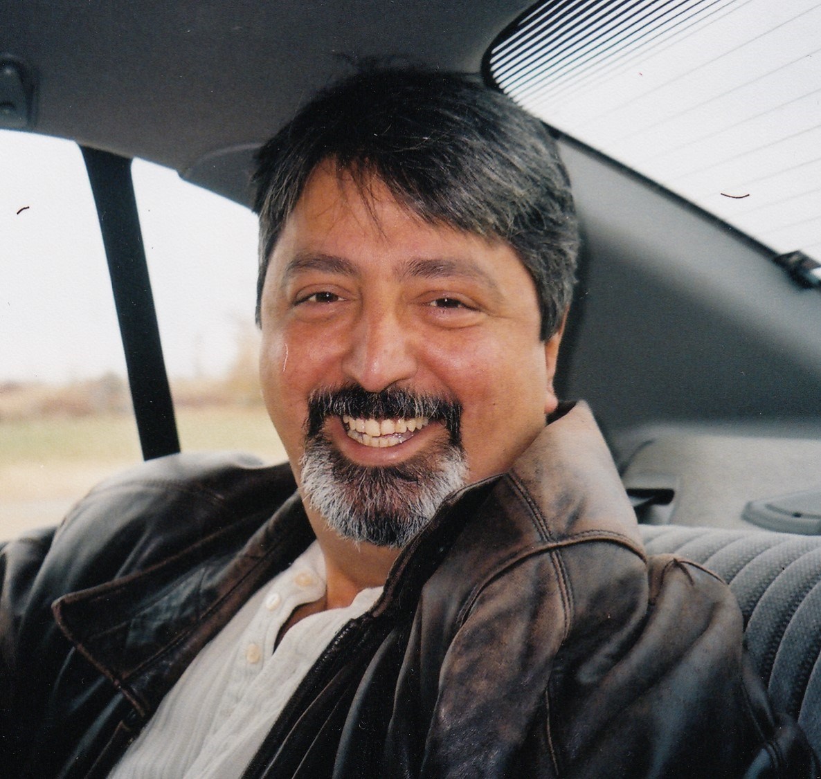 Obituary of Pedro "Peter" Diniz