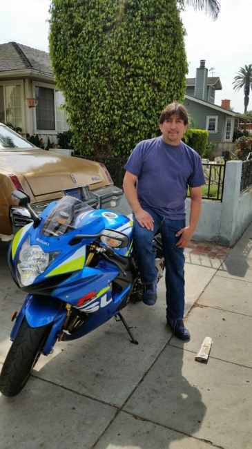 Obituario de John Valencia