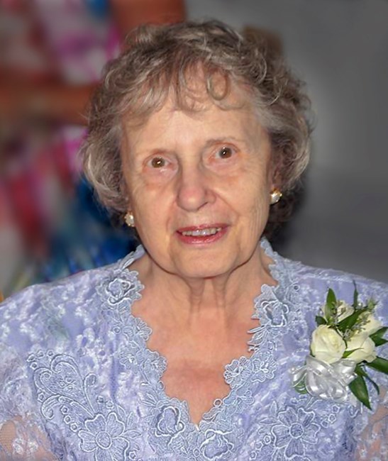 Obituary of Joan C. Sy