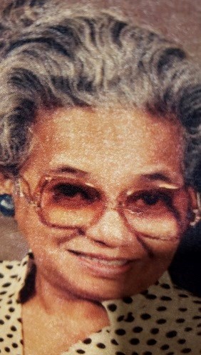 Obituario de Evelyn R Ferguson