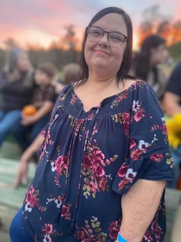 Obituary of Tina Russell