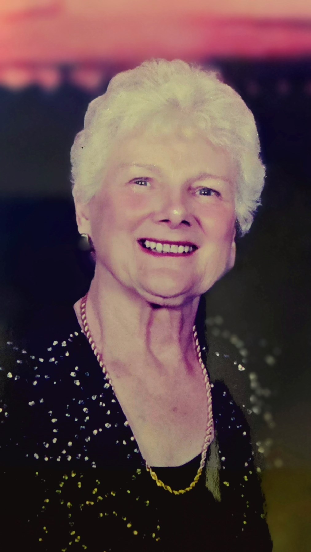 Obituary of Elizabeth Cairns Heil