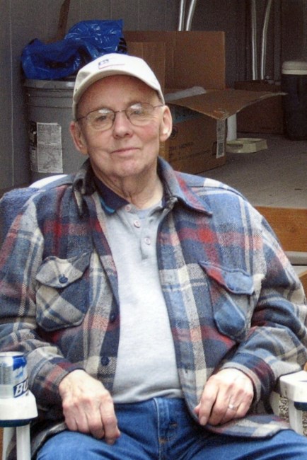 Obituary of Daniel E. Howton
