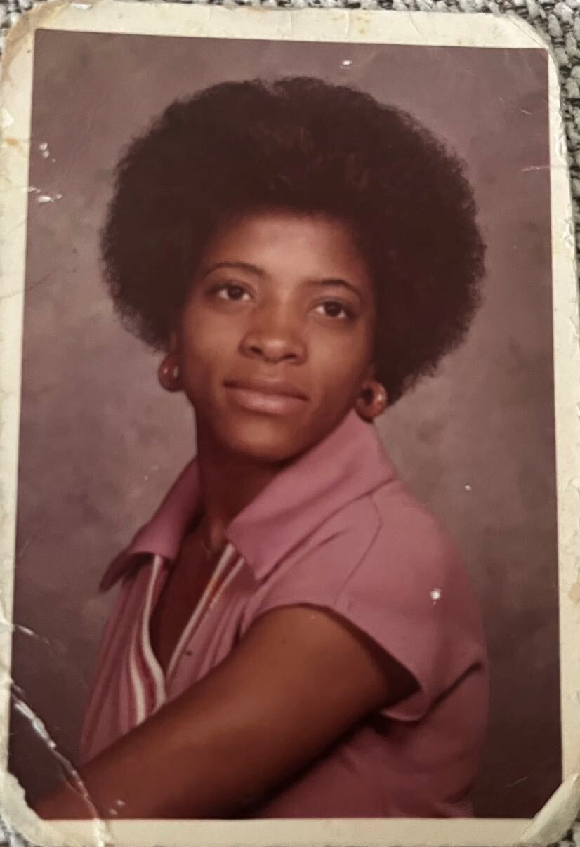 Obituary of Charlotte Lenear Miles