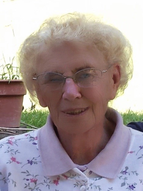 Obituary of Alberta Louise Broesder