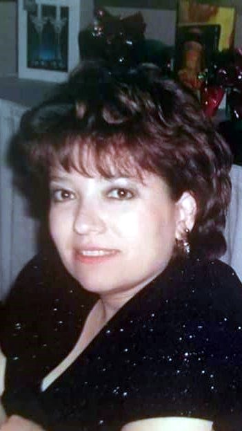 Obituary of Consuelo F. Siqueiros